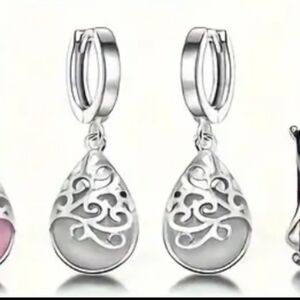 Kohl's Silver and Purple Earrings with Elegant Drop‎ Design